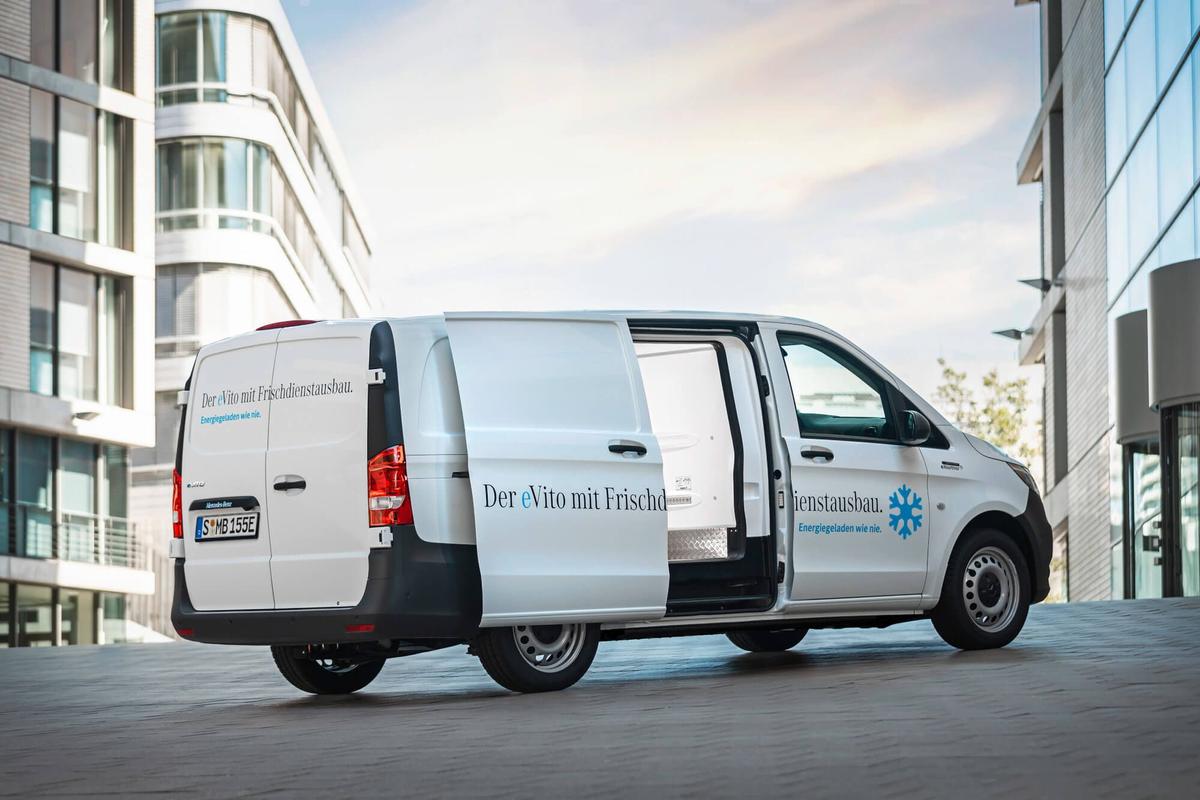 Mercedes Benz eVito: Tafelhelfer mit hoher Reichweite und kurzer Ladedauer